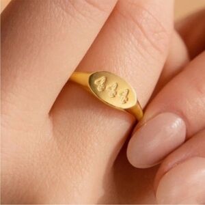 NWT PAIGE HARPER Old English Signet Angel Number 444 Ring